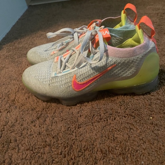 Nike vapor max women size 6.5 - Picture 1 of 3